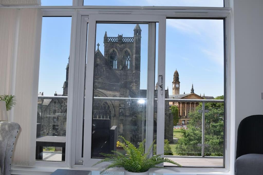 Apartment The Penthouse - Abbey View Paisley